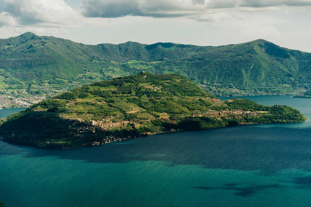 lago d'iseo triathlon italy