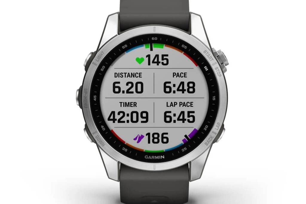 Running data page of Garmin Fenix 7S