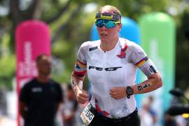 Solveig Lovseth wins Ironman World Championship in Hawaii