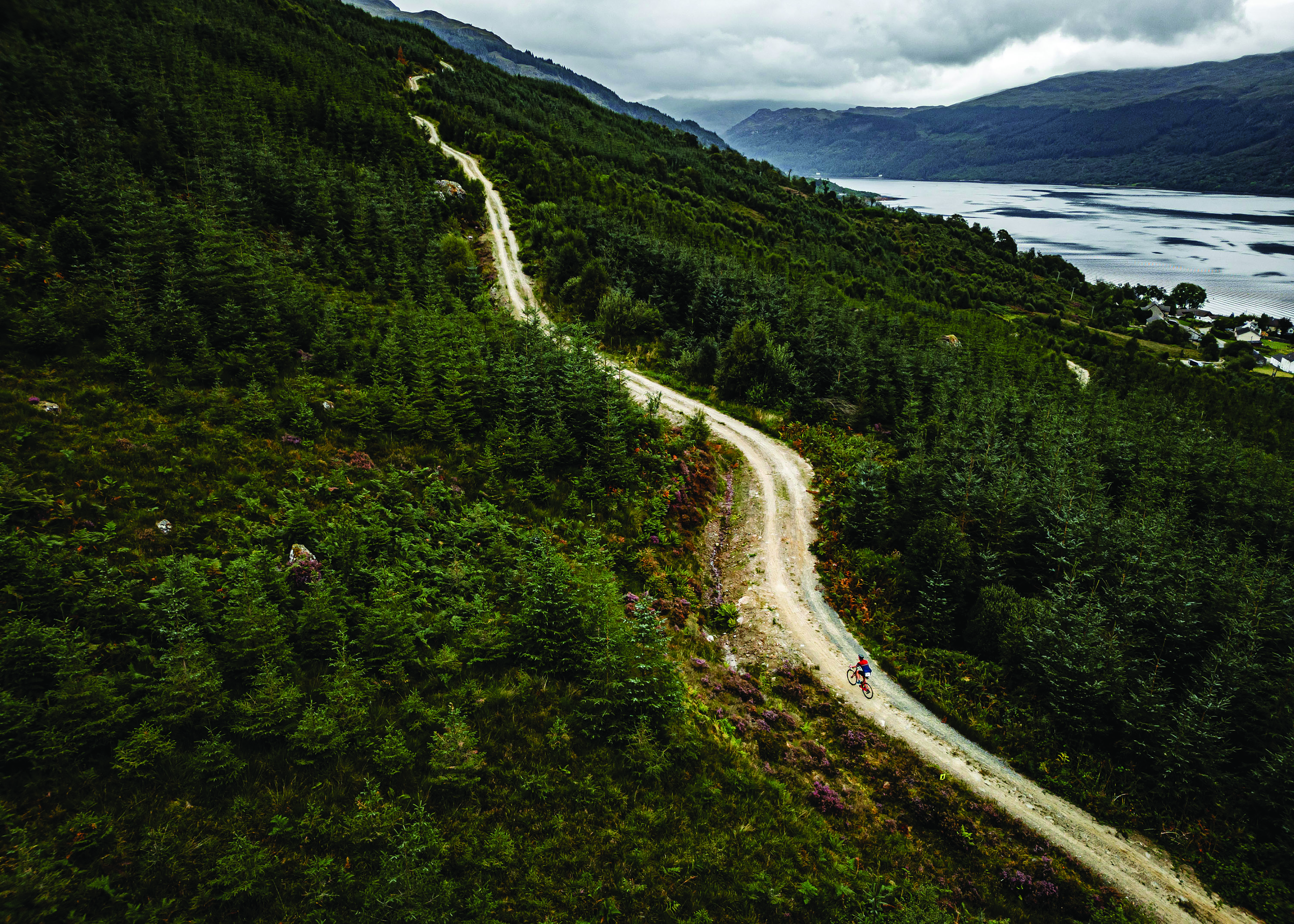 Along the ancient trails of The Restless Xtreme Gravel Triathlon