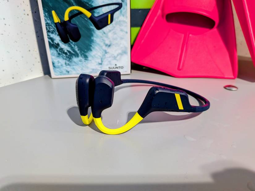Suunto Aqua review: I’ll be using these classy waterproof headphones for more than just swimming