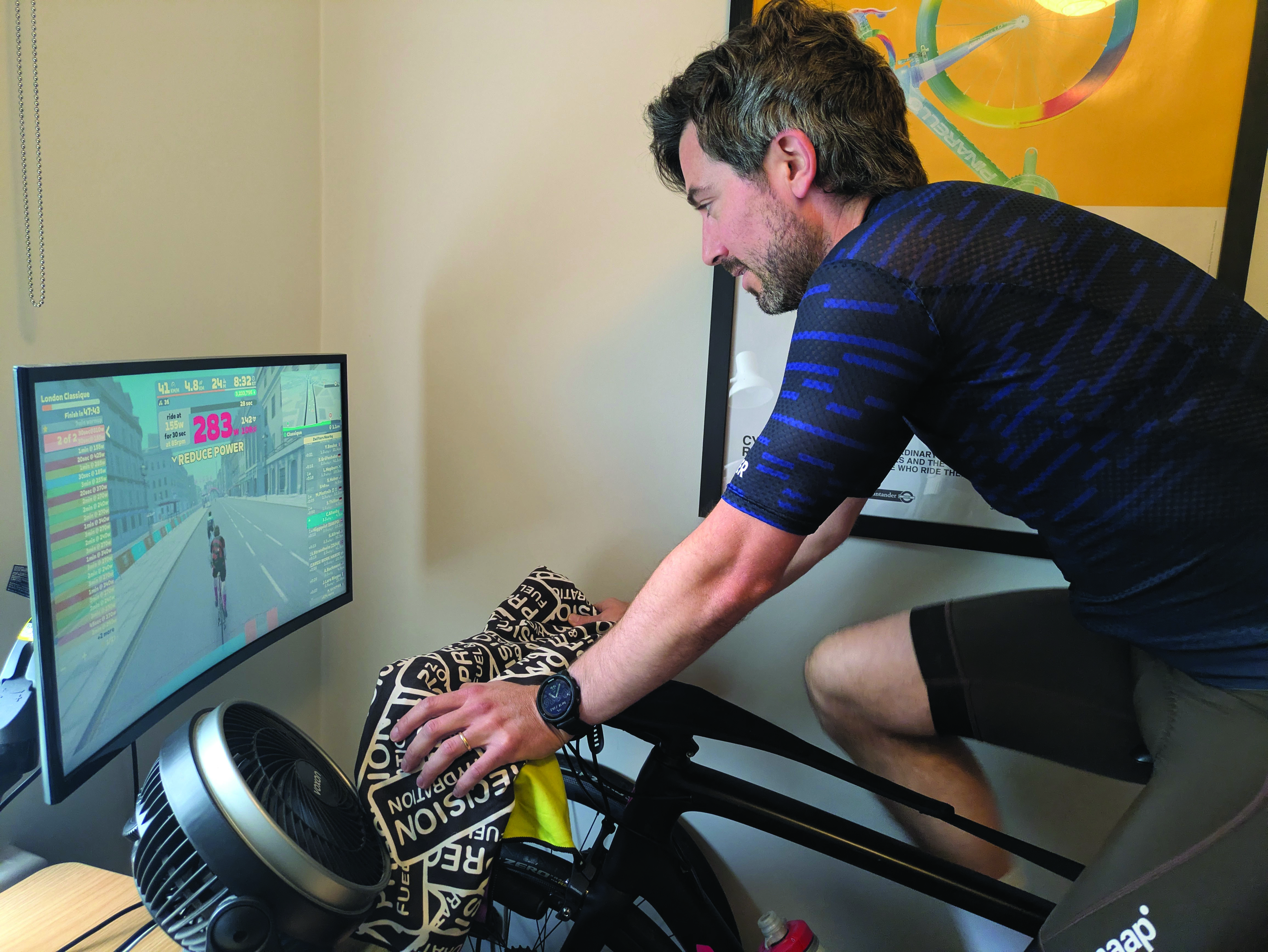 What are the best indoor fans for turbo training? How to keep cool during your summer bike sessions