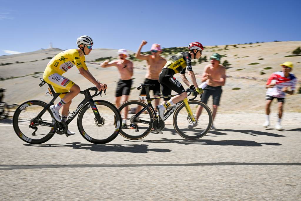 22/07/2025 – Tour de France 2025 – Étape 16 - Montpellier / Mont Ventoux (171,5 km) - Tadej POGACAR (UAE TEAM EMIRATES XRG), Jonas VINGEGAARD (TEAM VISMA | LEASE A BIKE)