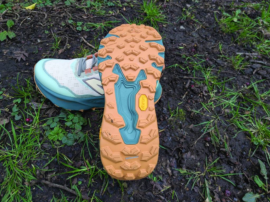 New Balance Fresh Foam Hierro V9
