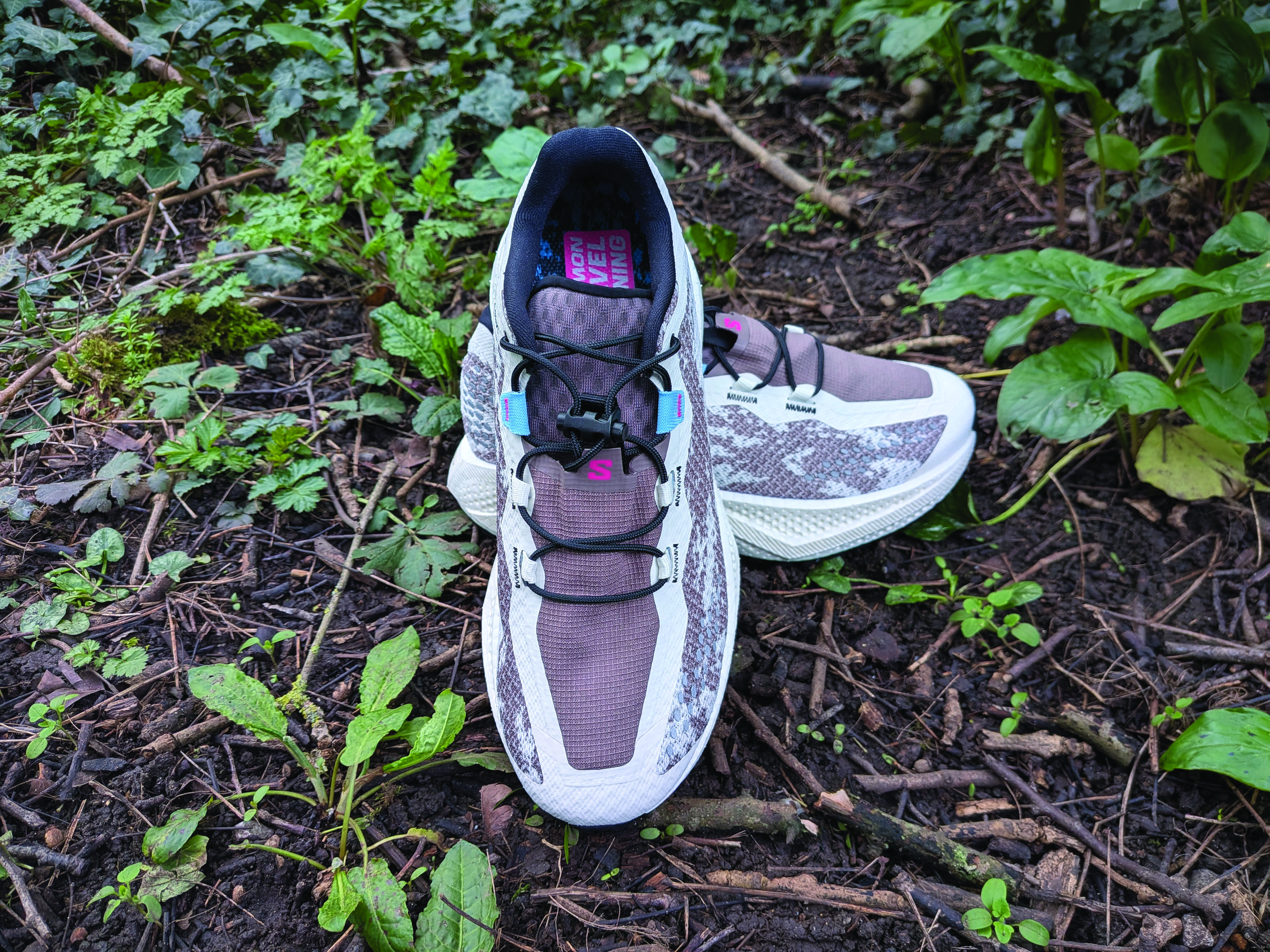 We test the Salomon Aero Glide 4 GRVL hybrid run shoe | 220 Triathlon