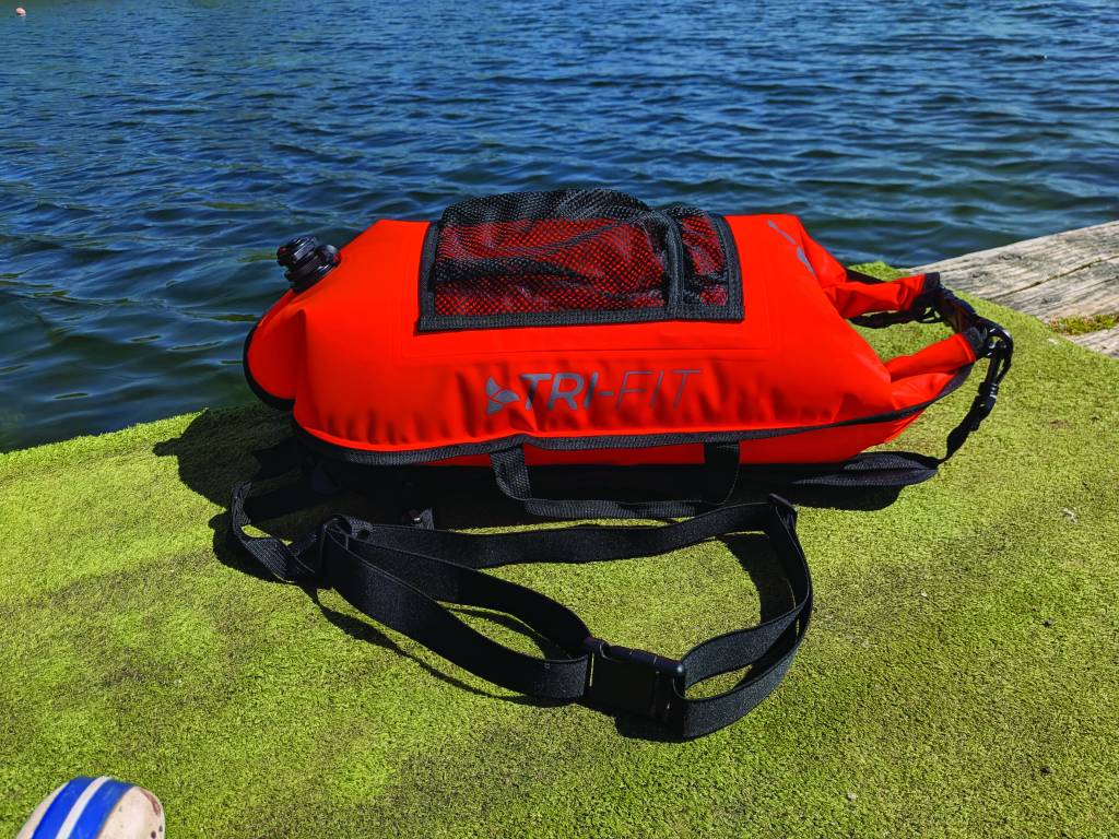 tri-fit tow float