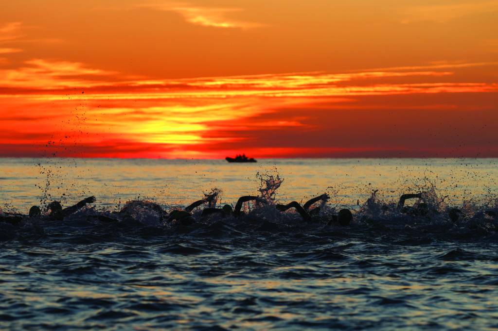 VALENCIA, SPAIN - APRIL 19: Athletes compete during the swim leg of the men's IRONMAN 70.3 Valencia on April 19, 2026 in Valencia, Spain. (Photo by Pablo Blazquez Dominguez/Getty Images for Ironman)