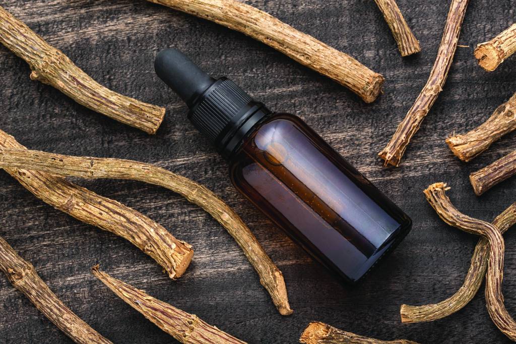 Valeriana officinalis extract in drops - Medicinal organic Valerian