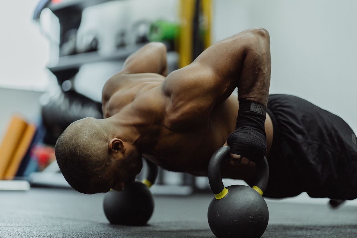 Become a stronger triathlete with these 10 science-backed ways to improve strength training