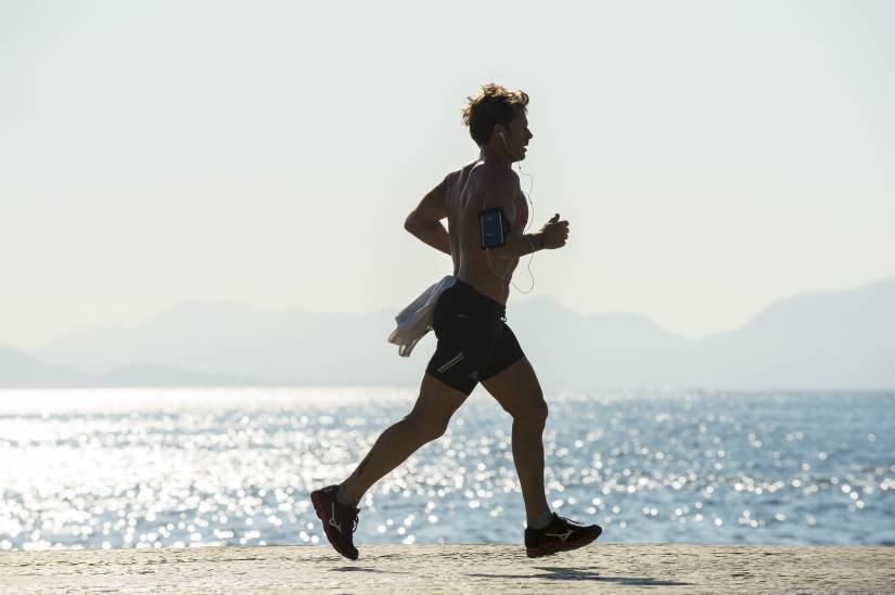 How to run smart in hot weather
