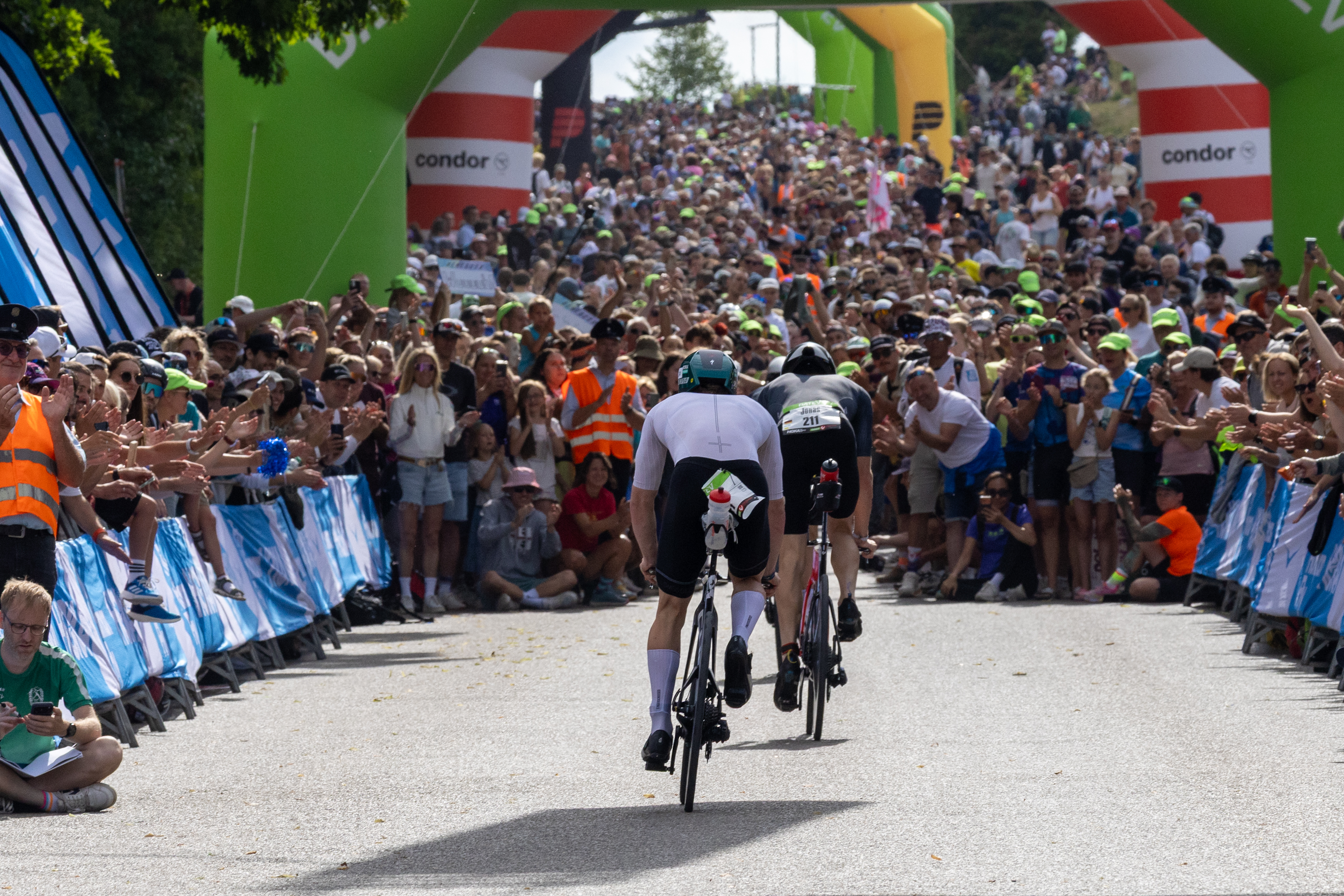 Alanis Siffert edges out Lucy Charles-Barclay in stunning win at Challenge Roth